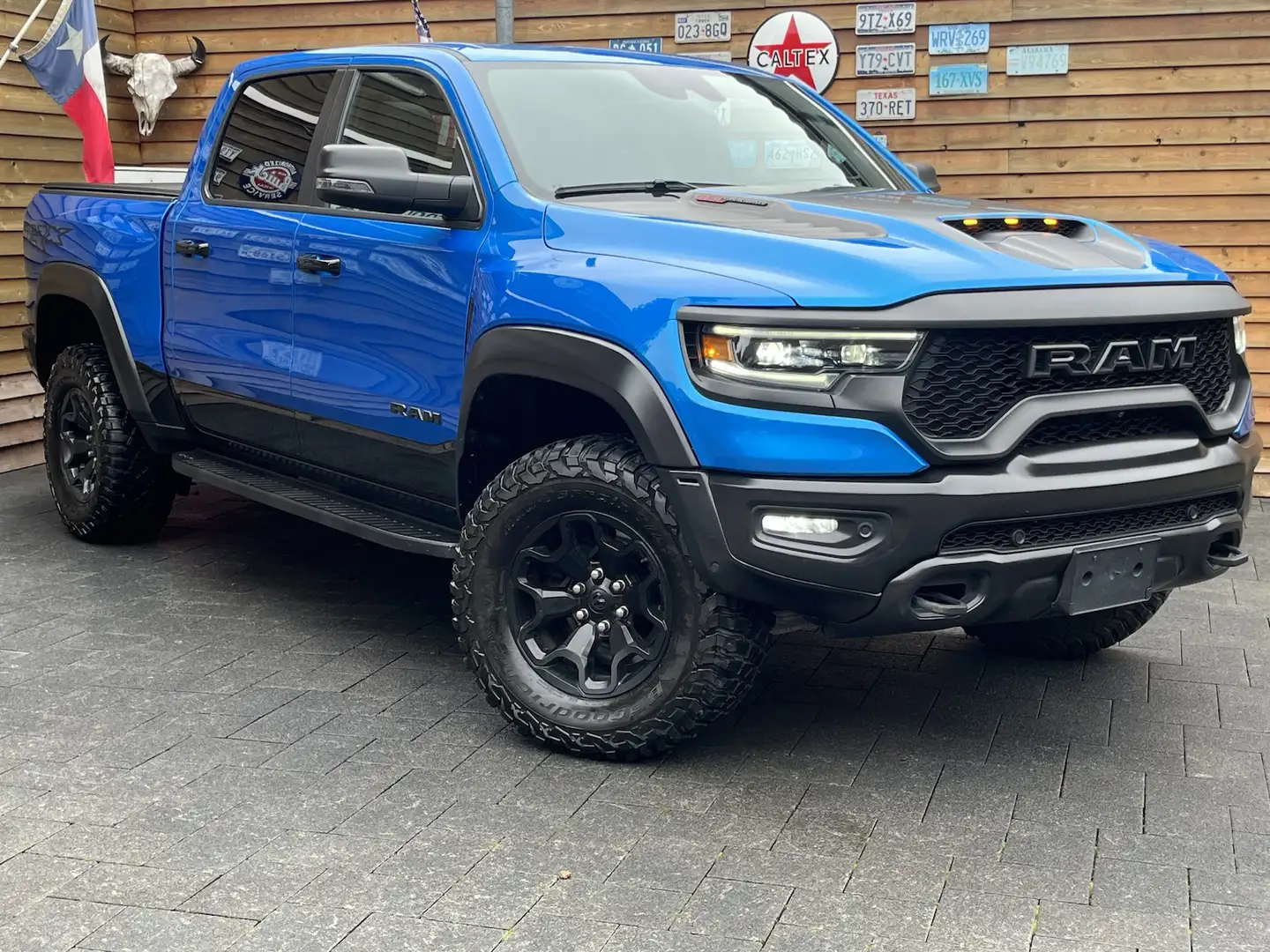 Dodge RAM 1500 TRX 6.2 H&K ACC 360° LVL2 Head-UP Pano Blau - 2