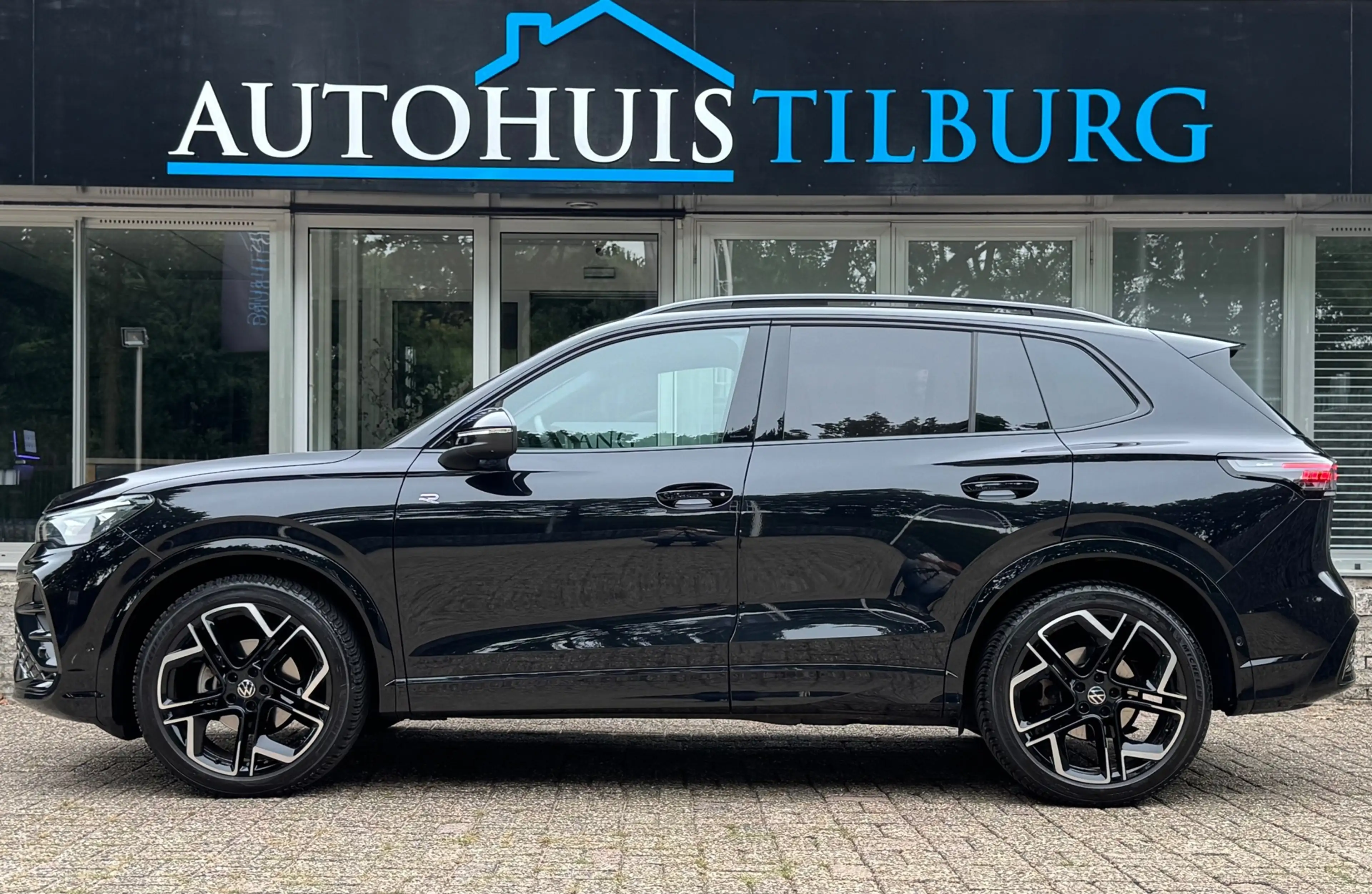 Volkswagen Tiguan 1.5 eTSI R-Line Pano H/K 360' HUD Trekhaak — photo 4