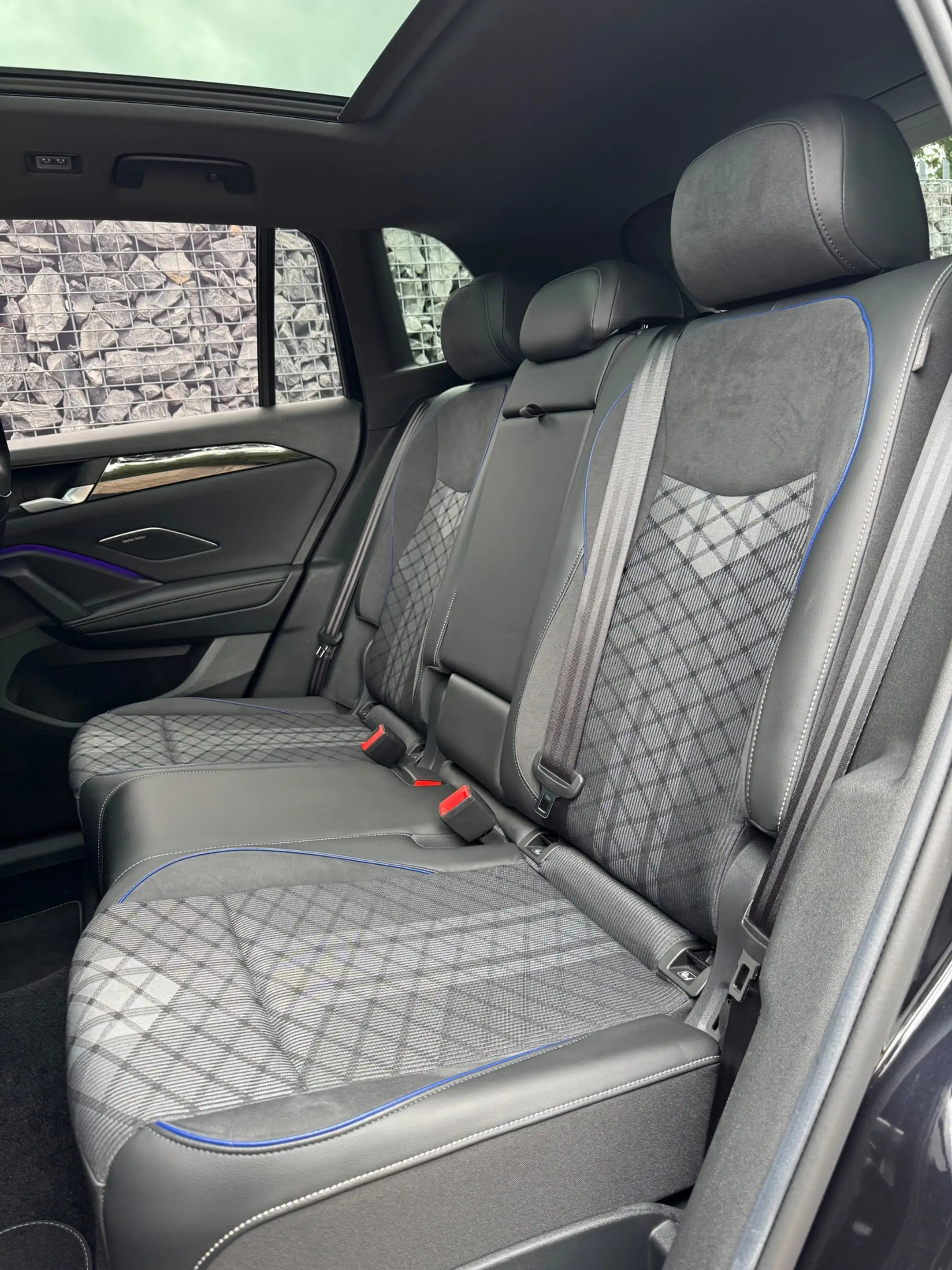 Volkswagen Tiguan 1.5 eTSI R-Line Pano H/K 360' HUD Trekhaak — photo 15