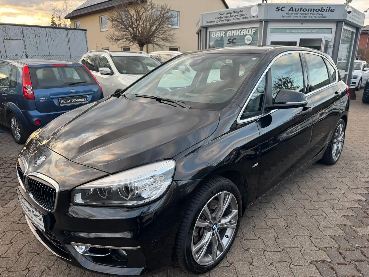 BMW 225