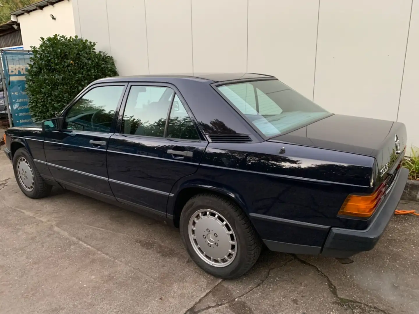 Mercedes-Benz 190 E190 guter Zustand Tüv + H-Zulassung Inspek. neu Azul - 2