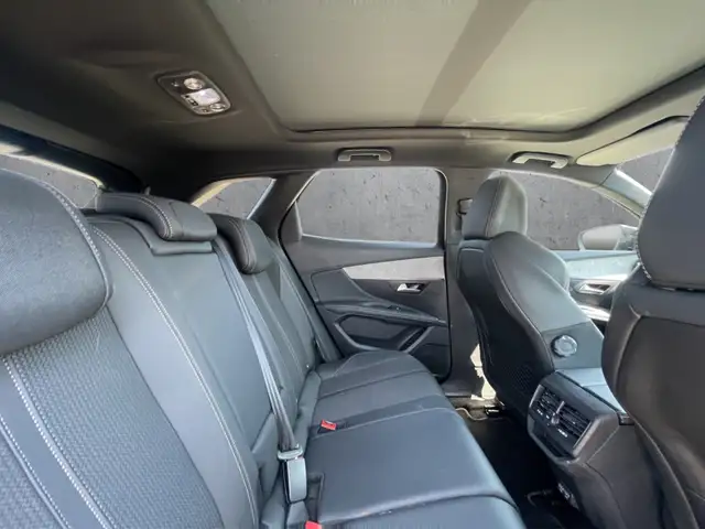 Peugeot 3008 view 14