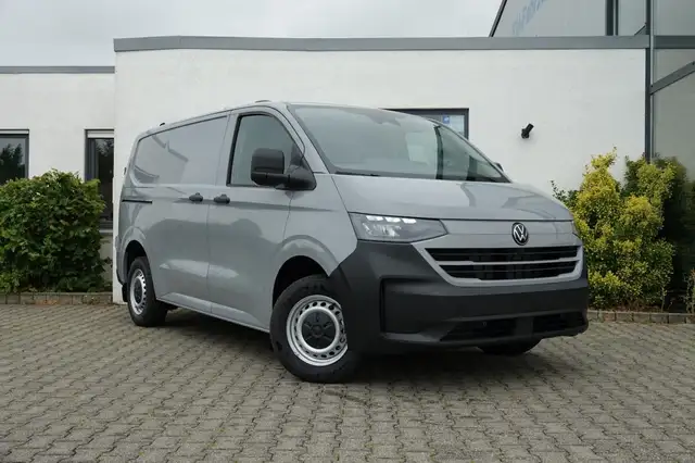 Volkswagen T7 Transporter