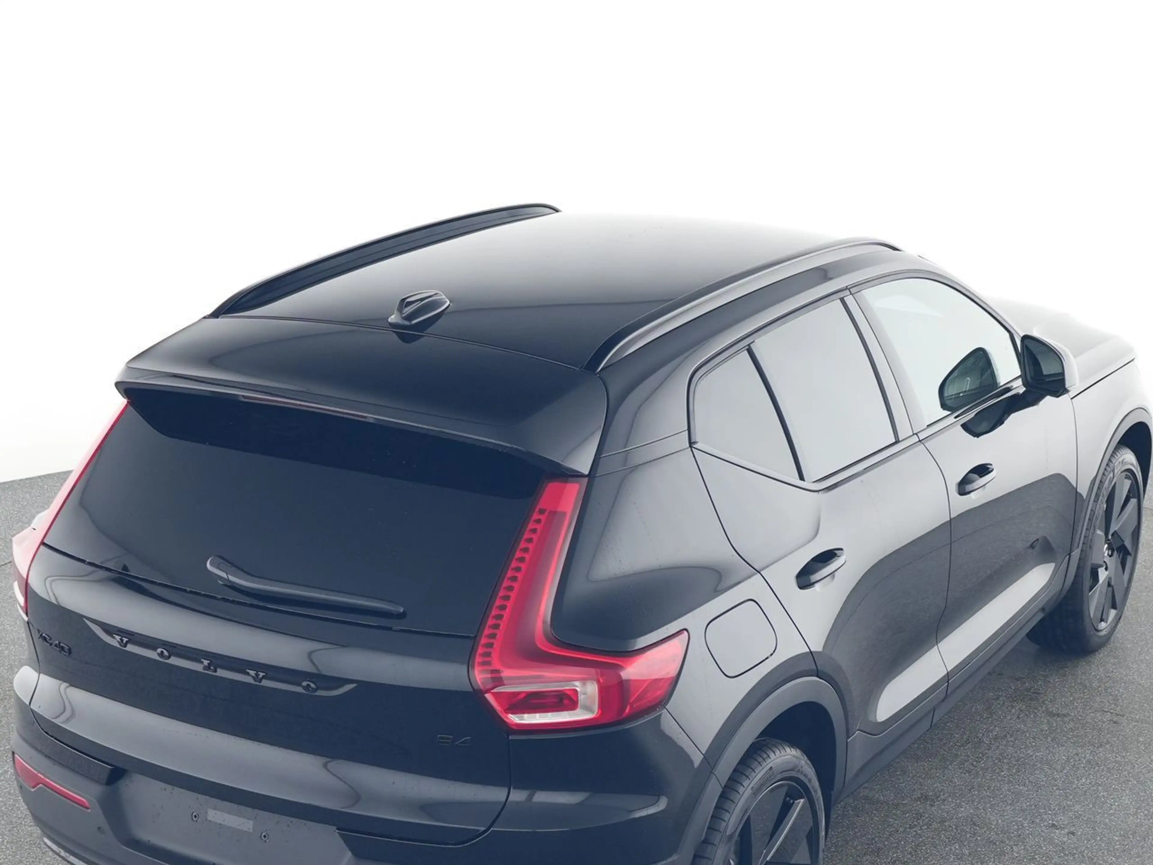 Volvo XC40 B3 Plus Black Edition !!360°+ALARM.+STANDHZ — photo 10