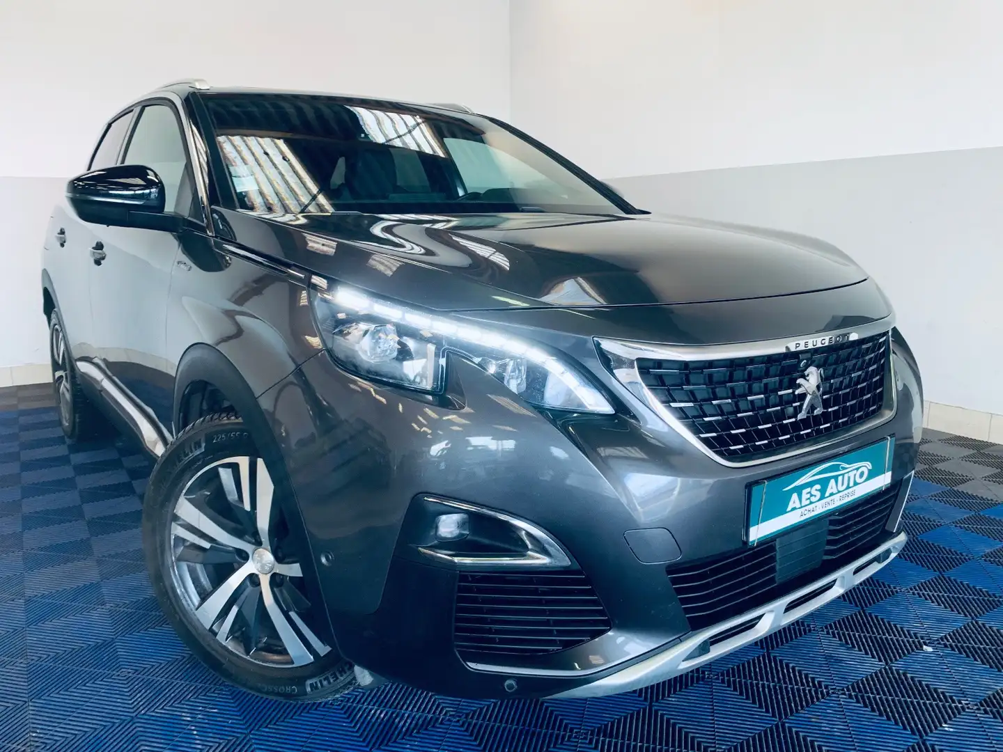 Peugeot 3008 GT Line Gris - 1