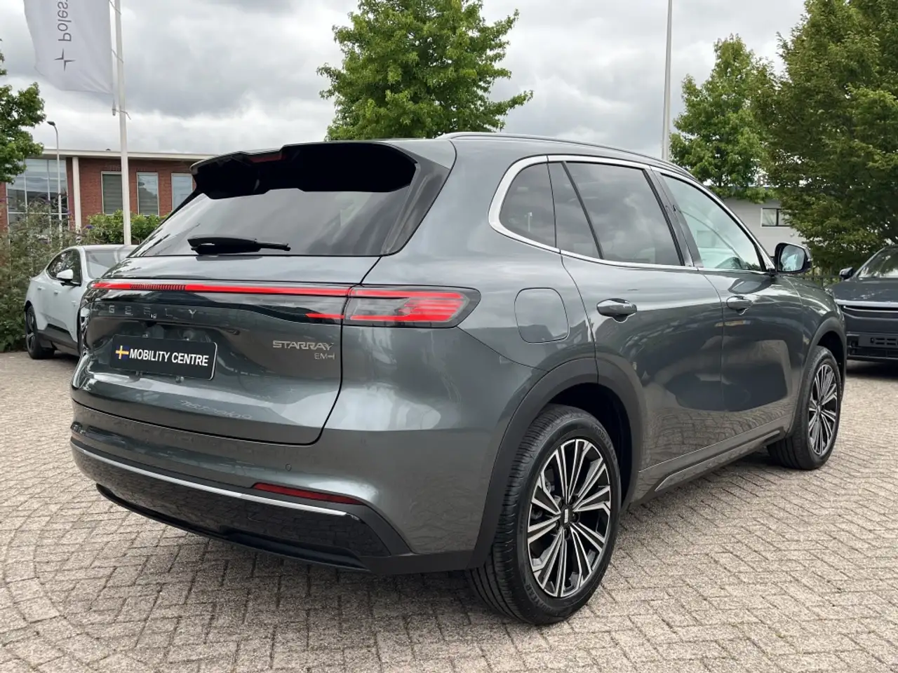 Geely Starray EM-i 2026