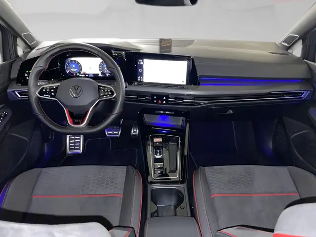 Volkswagen Golf view 5