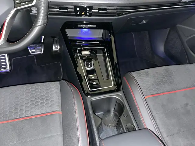 Volkswagen Golf view 10