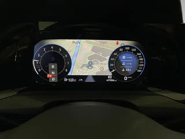 Volkswagen Golf view 2