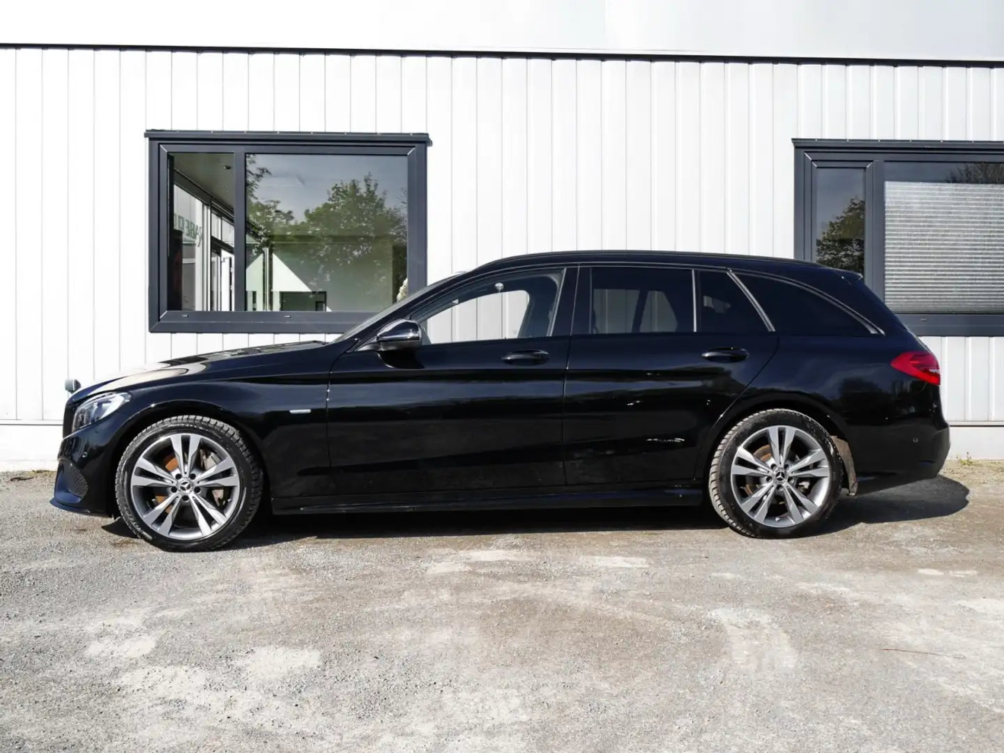 Mercedes-Benz C 350 e T AMG-Line Klima Navi Leder Rückfahrkamera Schwarz - 2