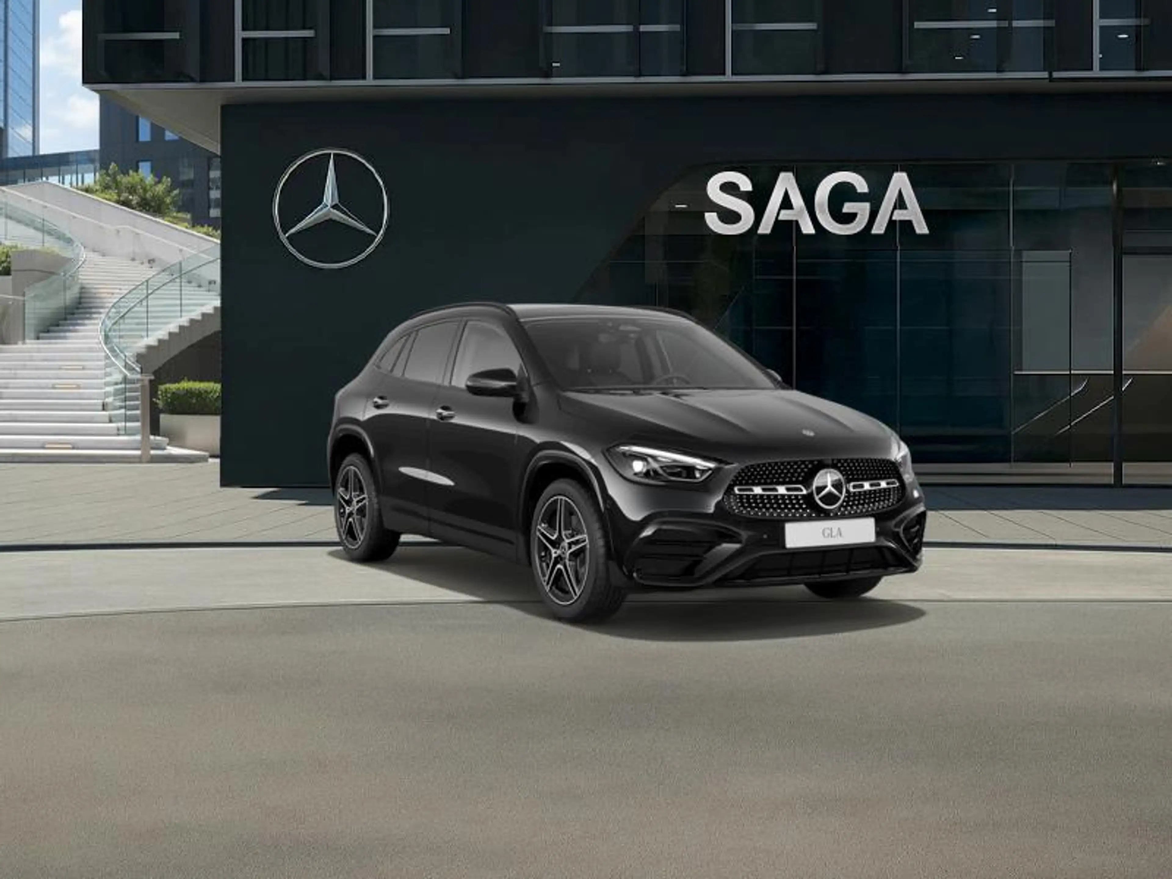 Mercedes-Benz GLA 180 — photo 8
