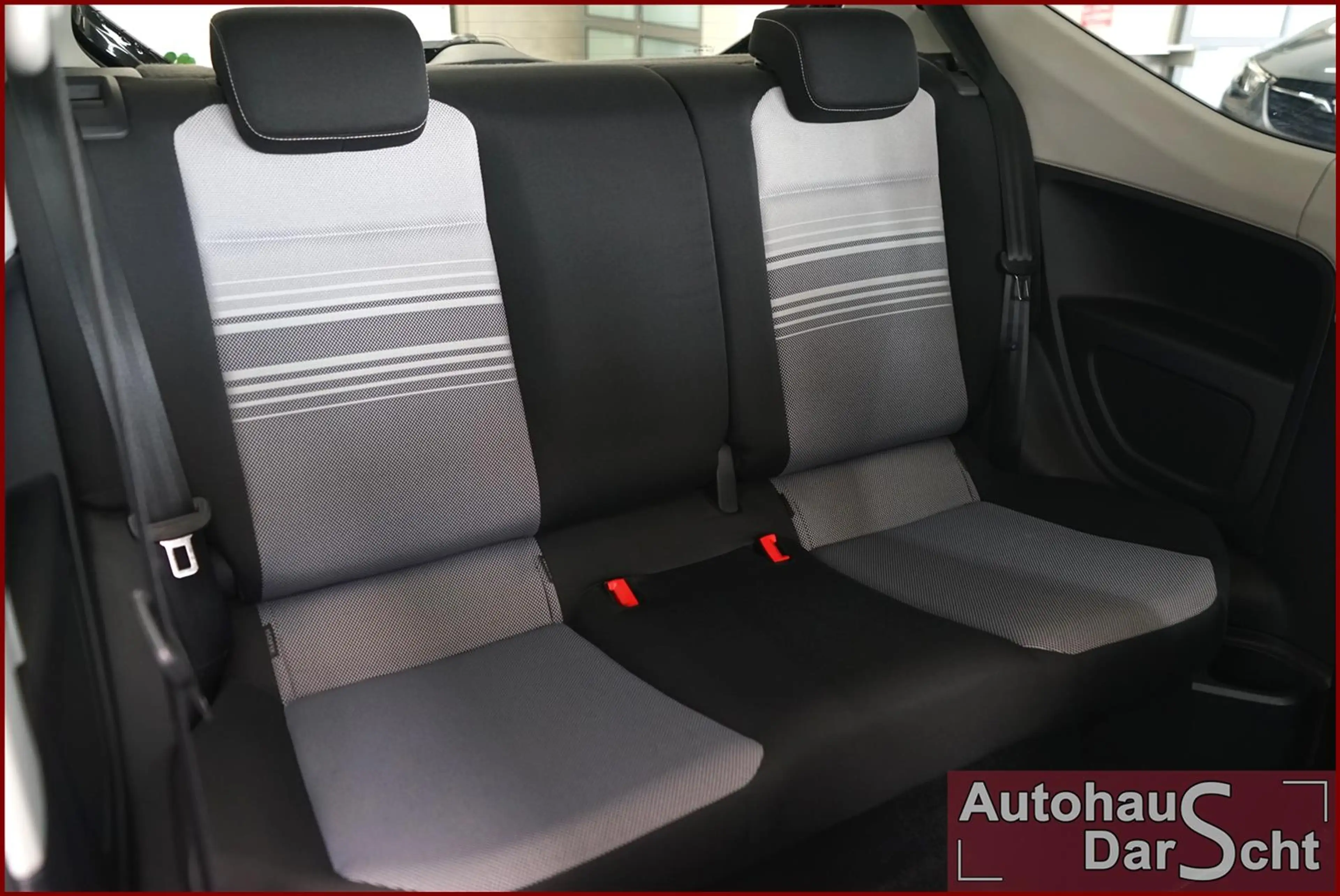 Volkswagen up! 1.0 black Inspektion neu, HU/AU neu — photo 11