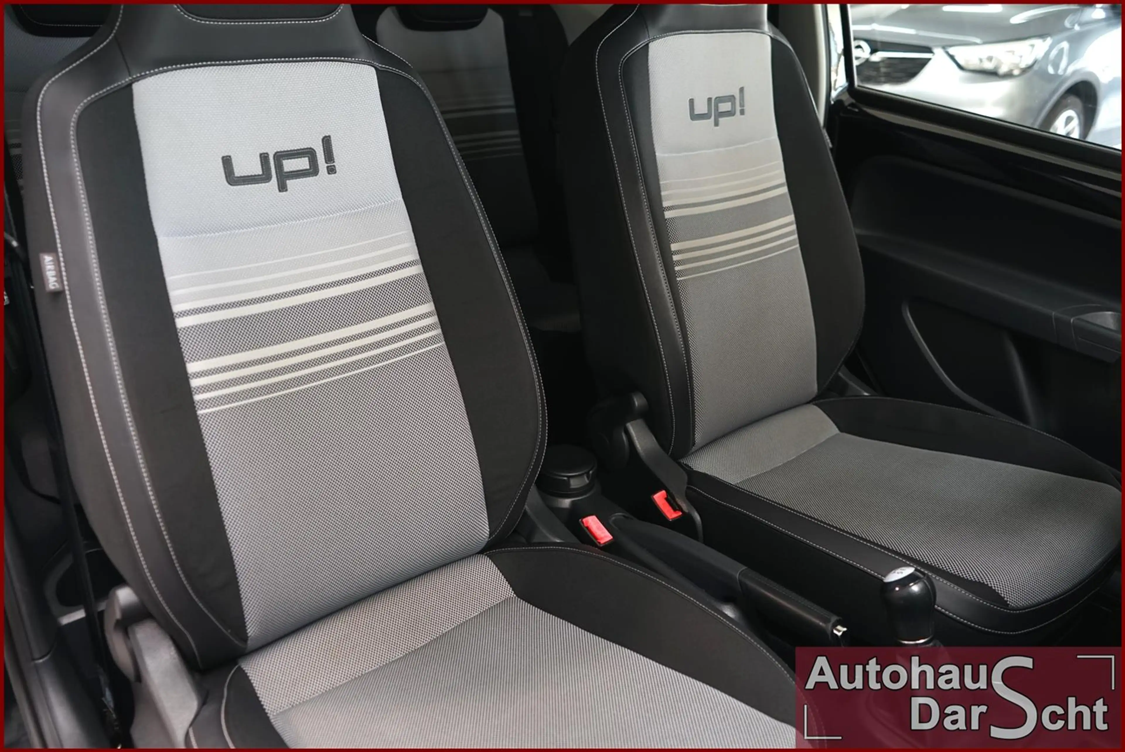 Volkswagen up! 1.0 black Inspektion neu, HU/AU neu — photo 10
