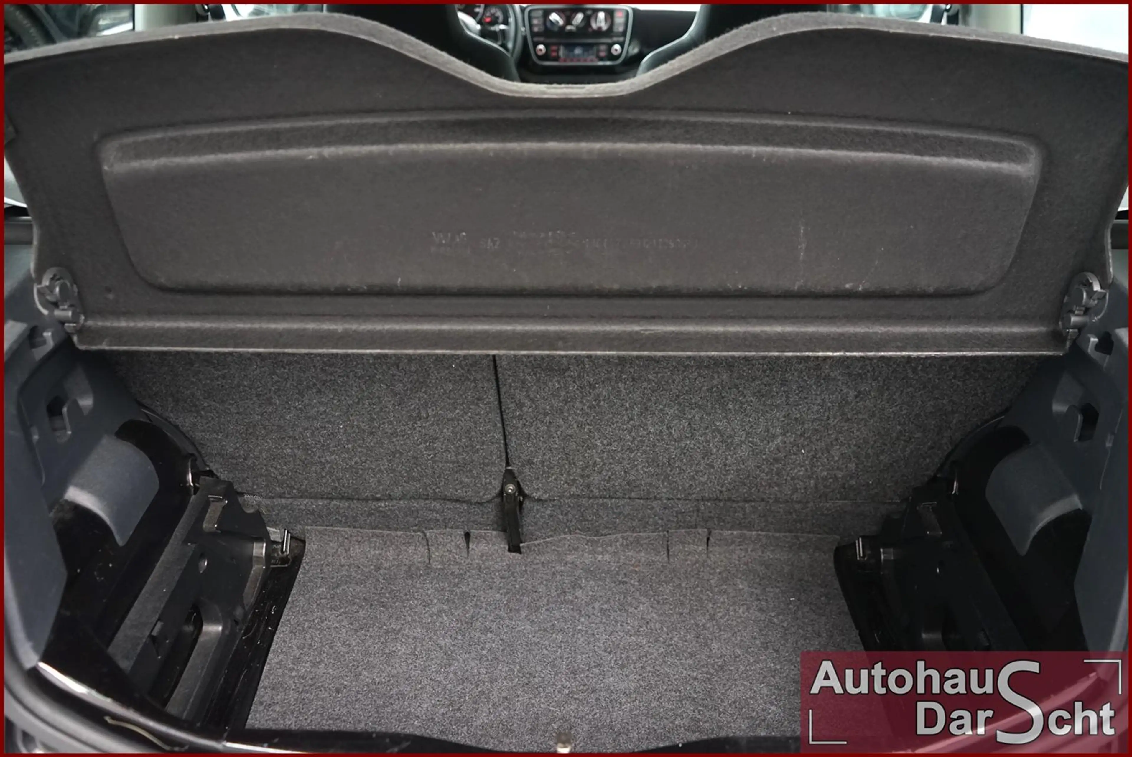 Volkswagen up! 1.0 black Inspektion neu, HU/AU neu — photo 12