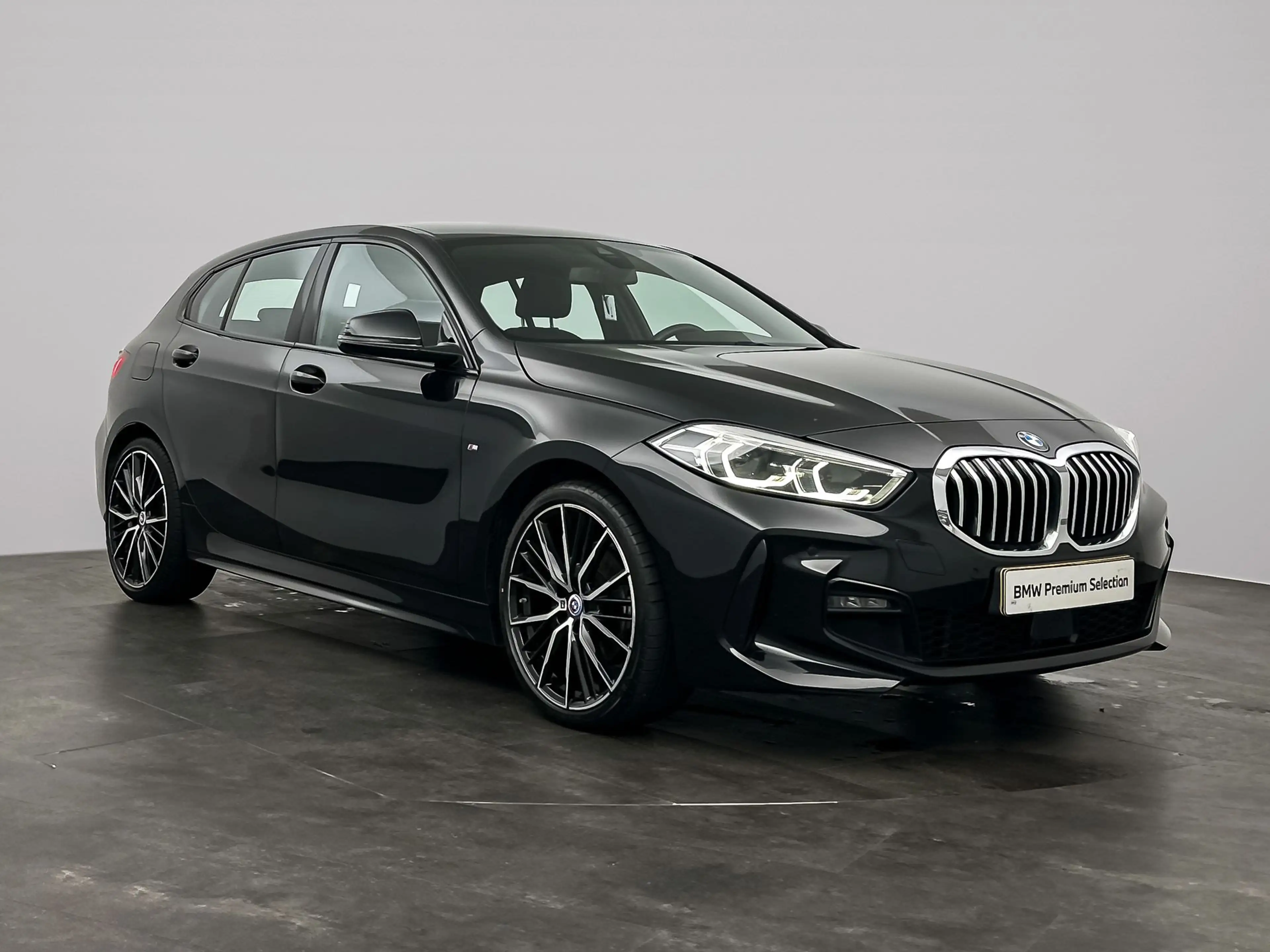 BMW 118 1-serie 118i Business Edition Plus | Model M Sport — photo 2