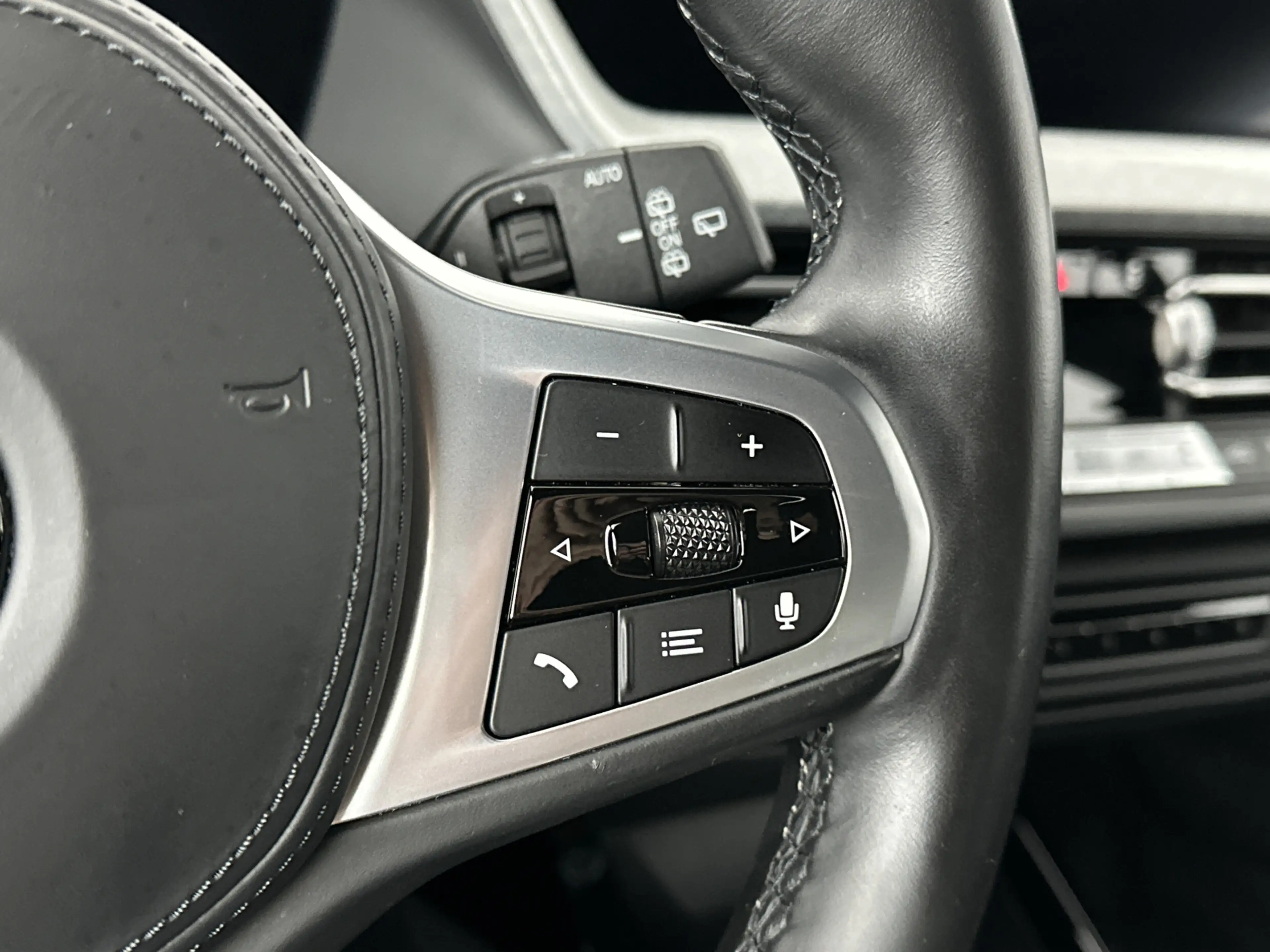 BMW 118 1-serie 118i Business Edition Plus | Model M Sport — photo 10