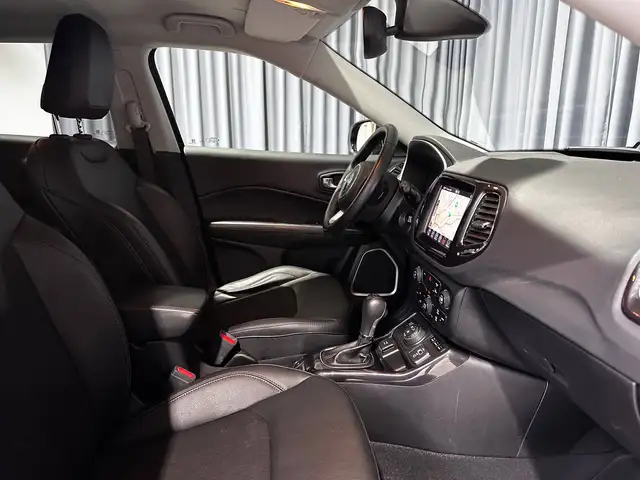 Jeep Compass view 10