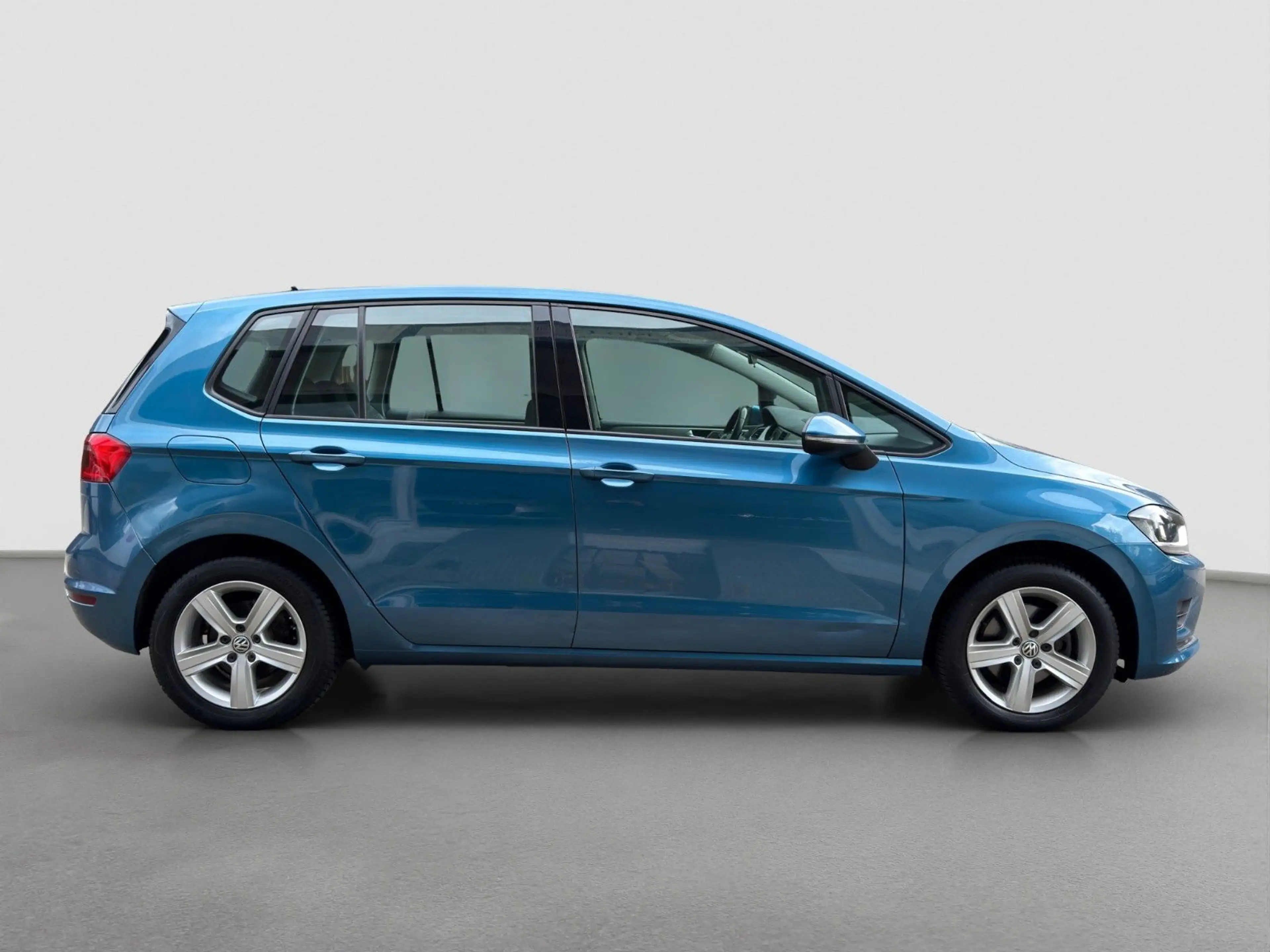 Volkswagen Golf Sportsvan VII Comfortline BMT/Start-Stopp — photo 8