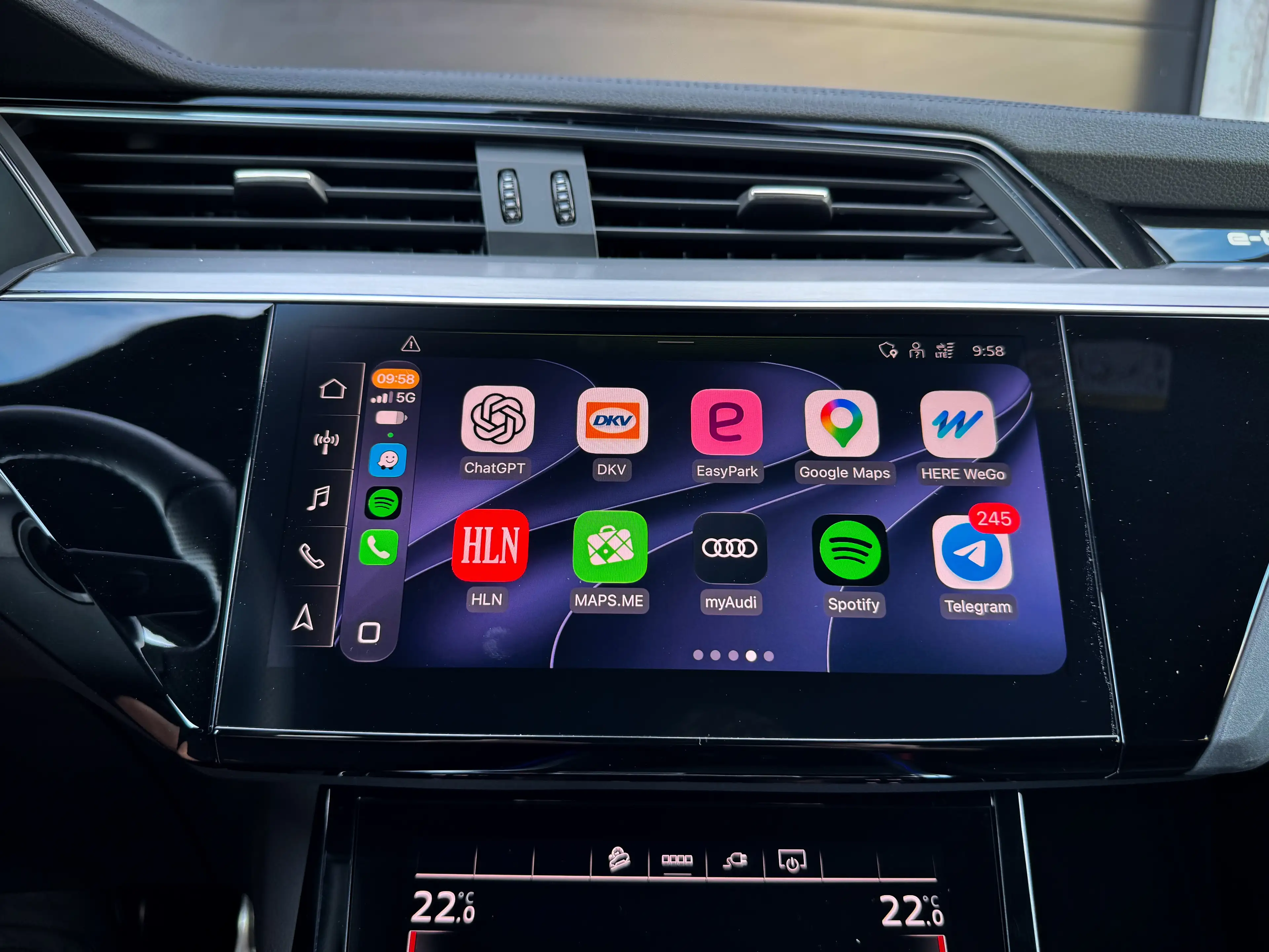 Audi Q8 e-tron Sportback Quattro S-line / Facelift / Trekhaak / 360 / 22kW laden / Luchtvering / TOP!! — photo 19