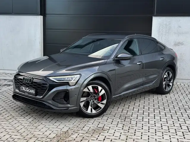 Audi Q8 e-tron Sportback Quattro S-line / Facelift / Trekhaak / 360 / 22kW laden / Luchtvering / TOP!!