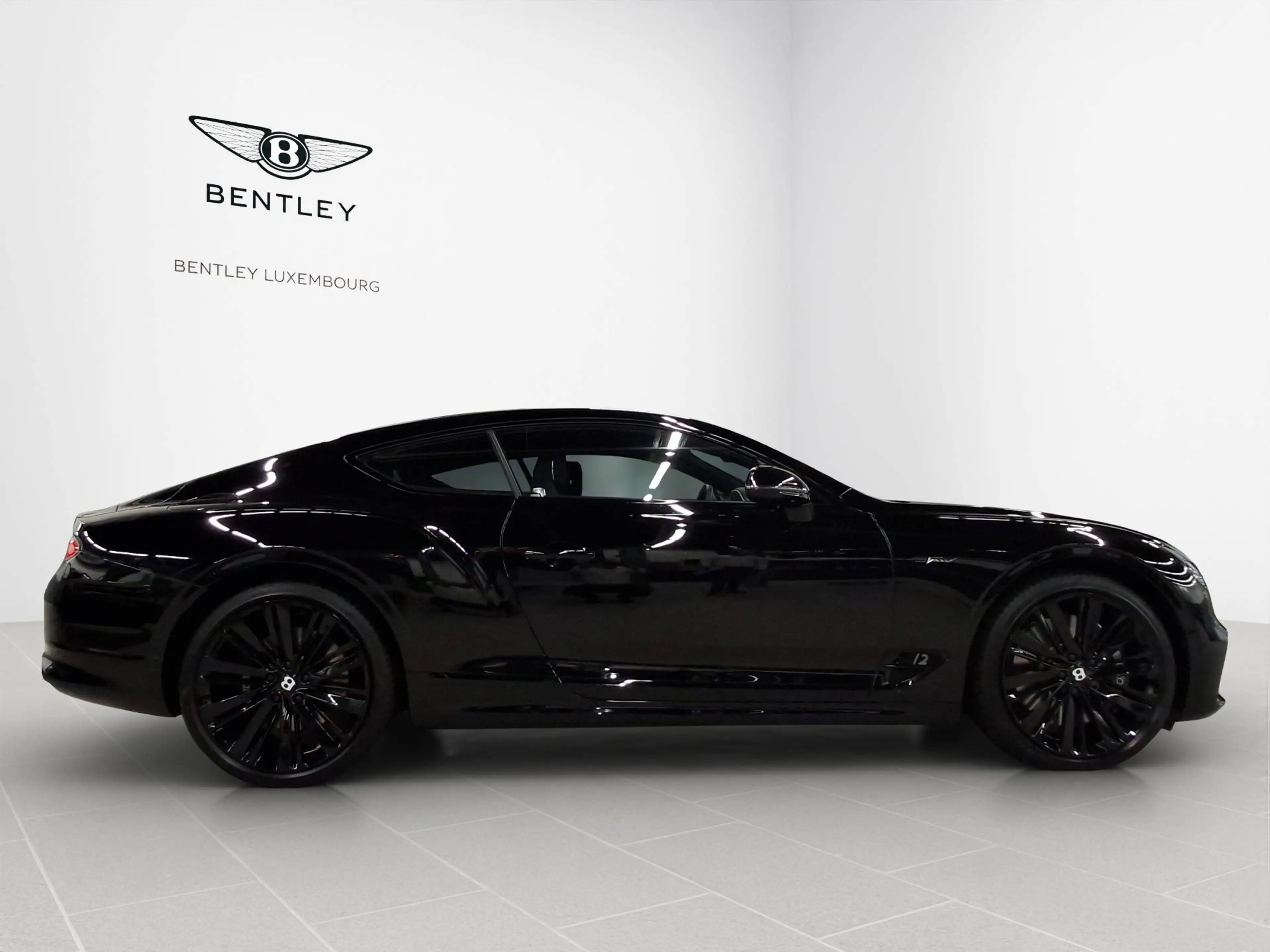 Bentley Continental GT W12 Speed — photo 5