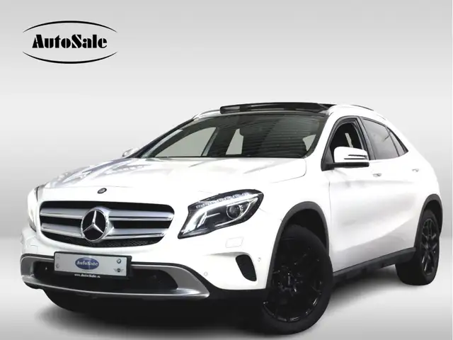 Mercedes-Benz GLA 250 4Matic AUTOM AMG Panodak Ambition 63500km ! 015