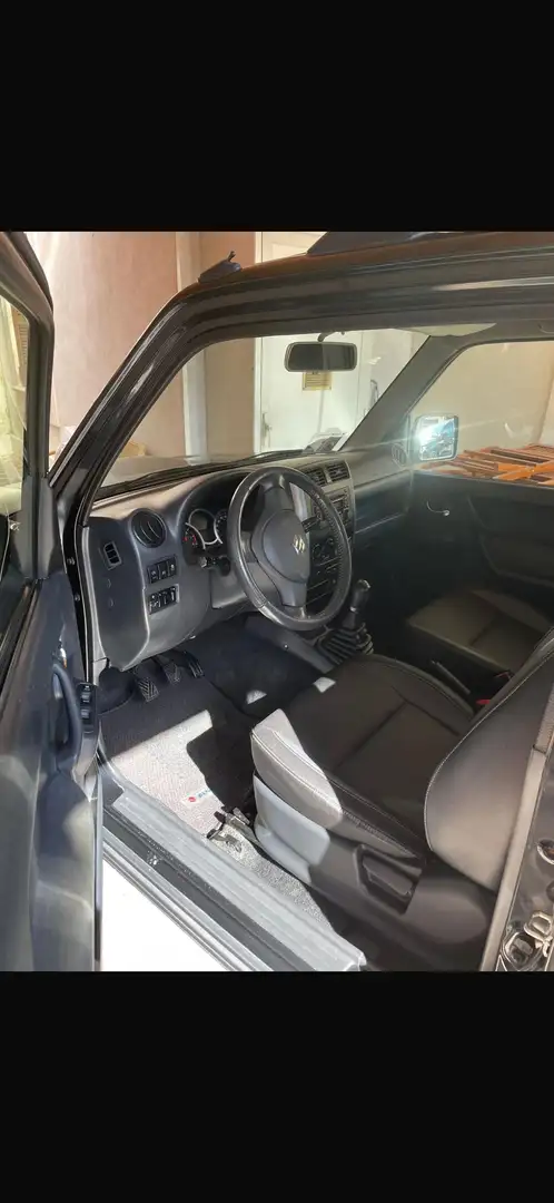Suzuki Jimny 1.3 vvt Evolution 4wd - 2