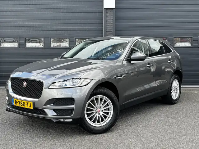 Jaguar F-Pace 2.0 Portfolio 20d 180PK | Leder | Climate | Navi |