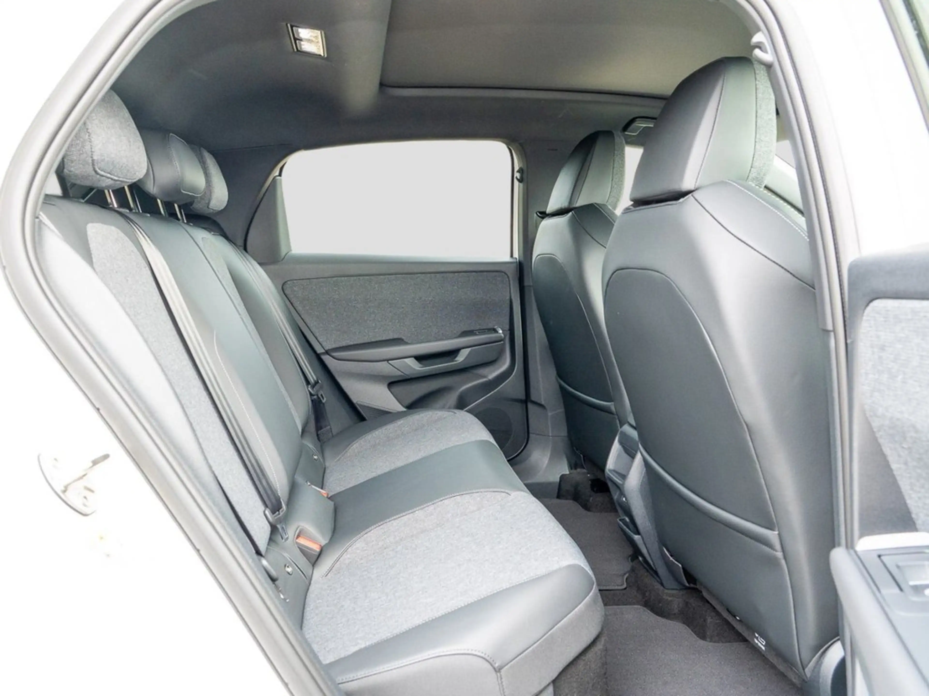 Volkswagen ID. Polo ID.Polo Style AHK, Panoramadach, Navi — photo 9