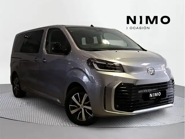 Toyota Proace Family L1 2.2D 150CV Advance 8p