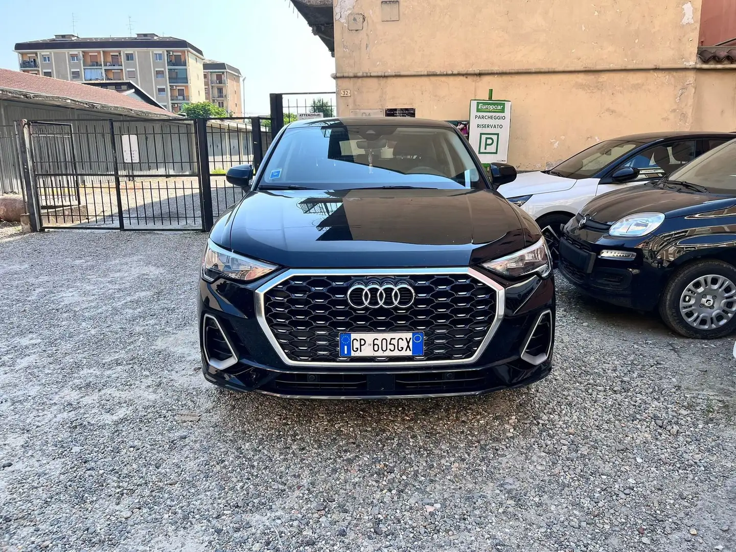 Audi Q3 35 TFSI S tronic S line edition Nero - 2