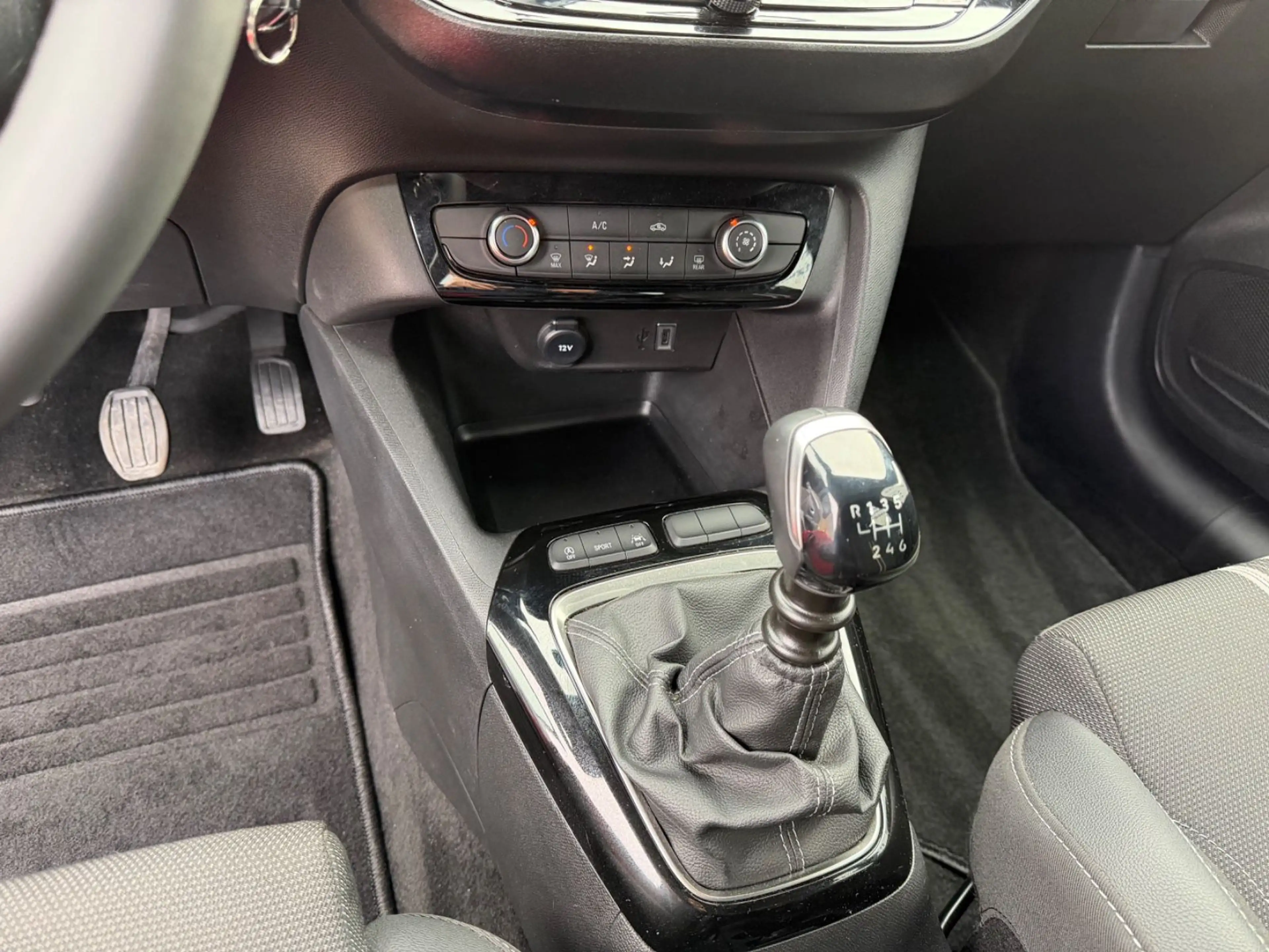Opel Corsa F GS-Line *Apple CarPlay*Android Auto* — photo 12