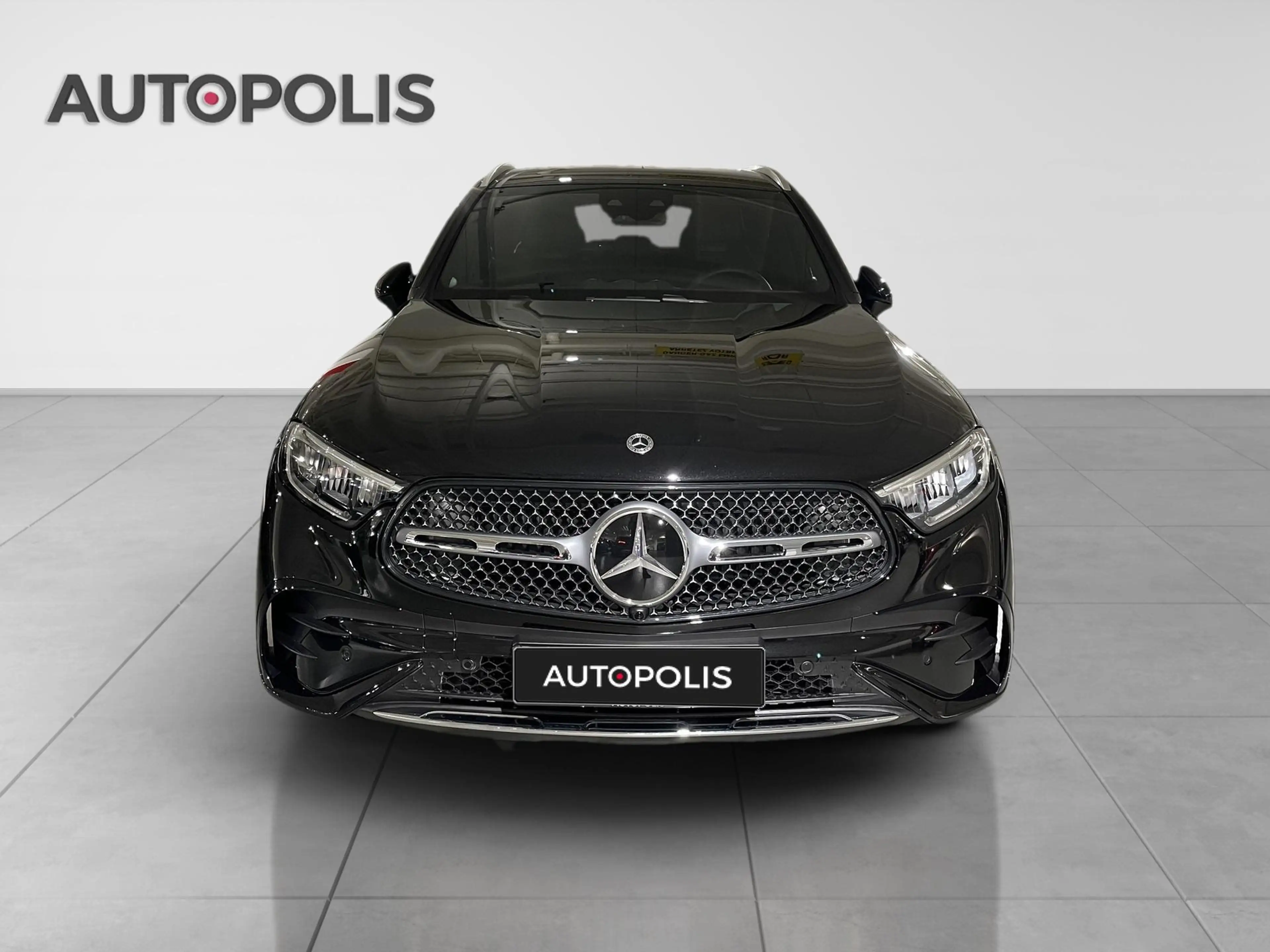 Mercedes-Benz GLC 300 2.0 d 4MATIC AMG Line — photo 14