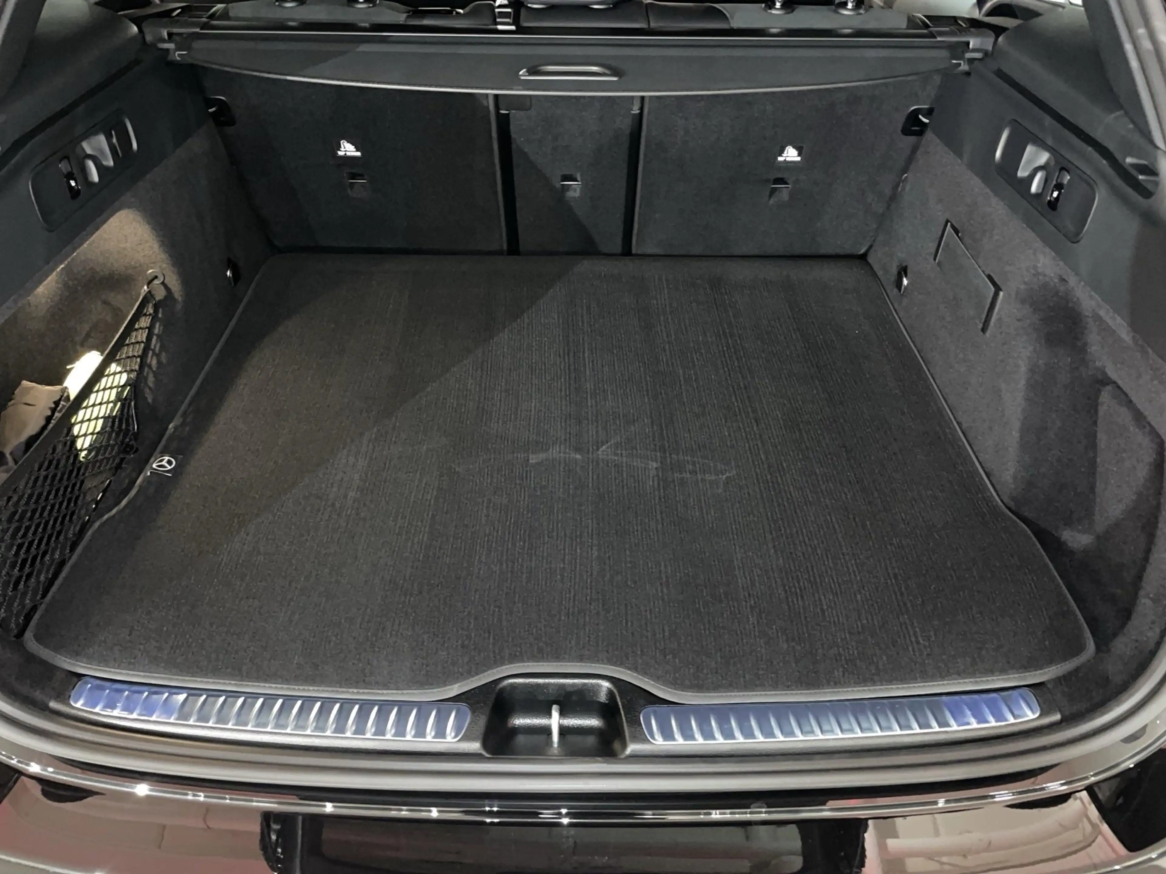 Mercedes-Benz GLC 300 2.0 d 4MATIC AMG Line — photo 12