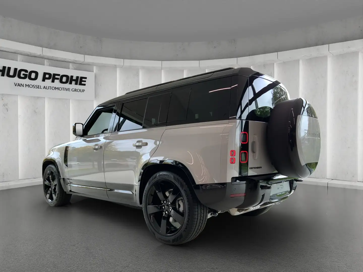 Land Rover Defender X-Dynamic HSE 3.0 D350 MHEV 110 Geländewagen. 257 Gris - 2