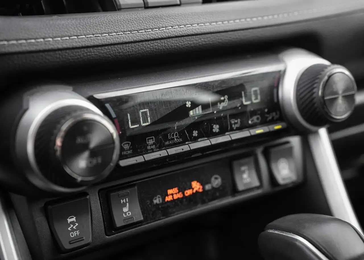 Toyota RAV 4 fotografie Toyota RAV 4