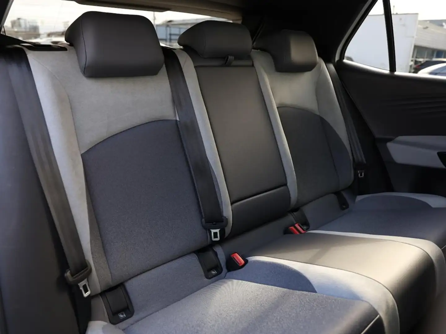 Volkswagen ID.3 ID.3 58 kWh Life Bianco - 2