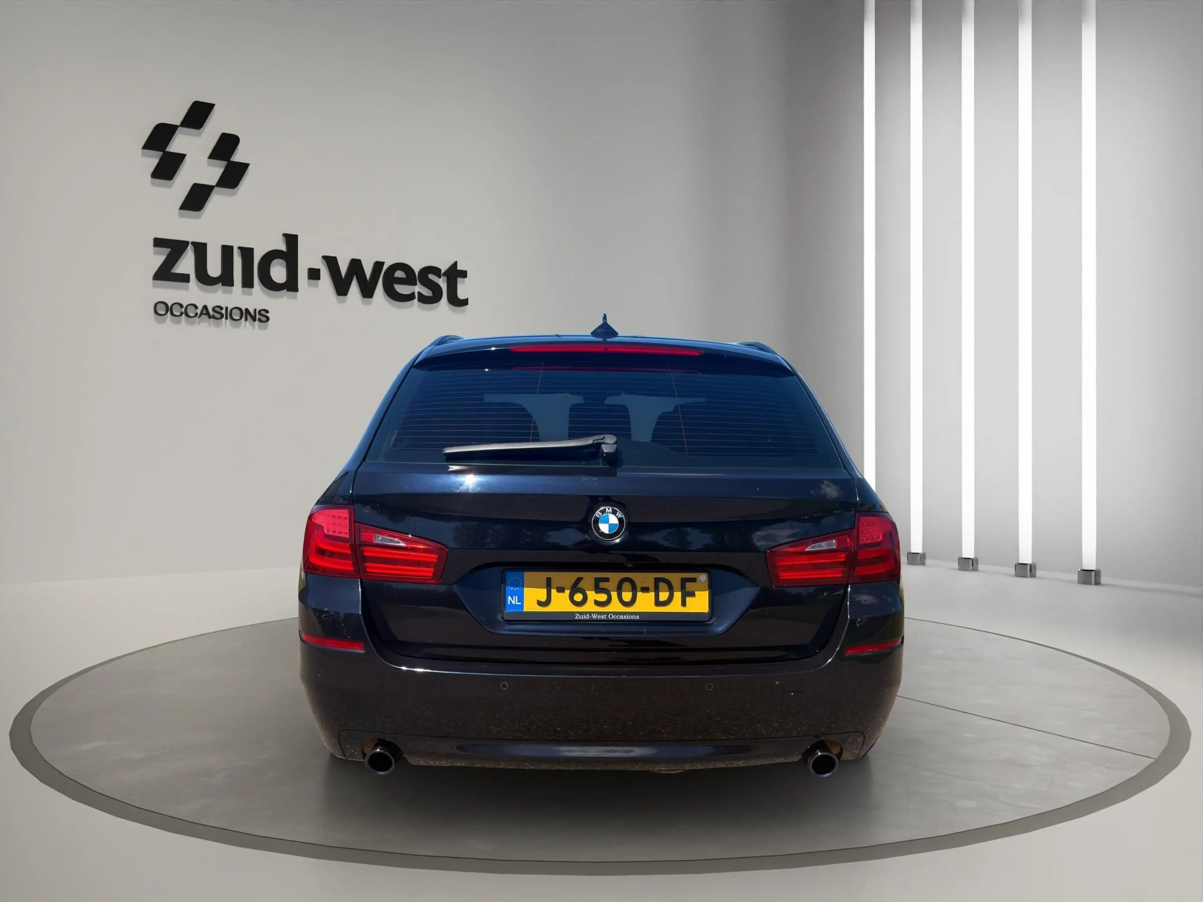 BMW 535 5-serie Touring 535xi High Executive 360 Night Pan — photo 6