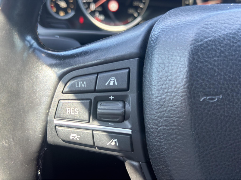 BMW 535 5-serie Touring 535xi High Executive 360 Night Pan — photo 20
