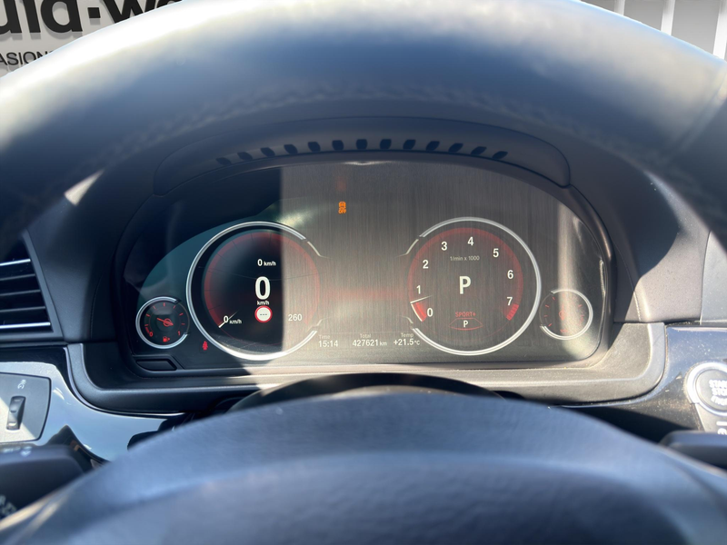 BMW 535 5-serie Touring 535xi High Executive 360 Night Pan — photo 32