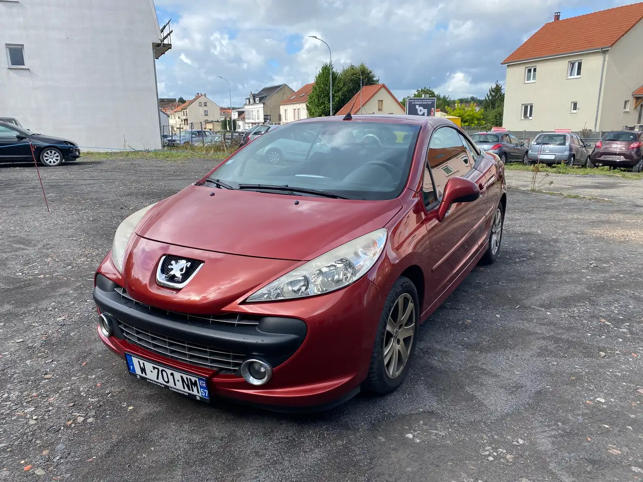 Peugeot 207 CC 1.6 HDi 16V 110ch FAP BLUE LION Sport