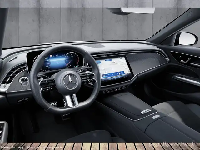Mercedes-Benz E-Class view 7