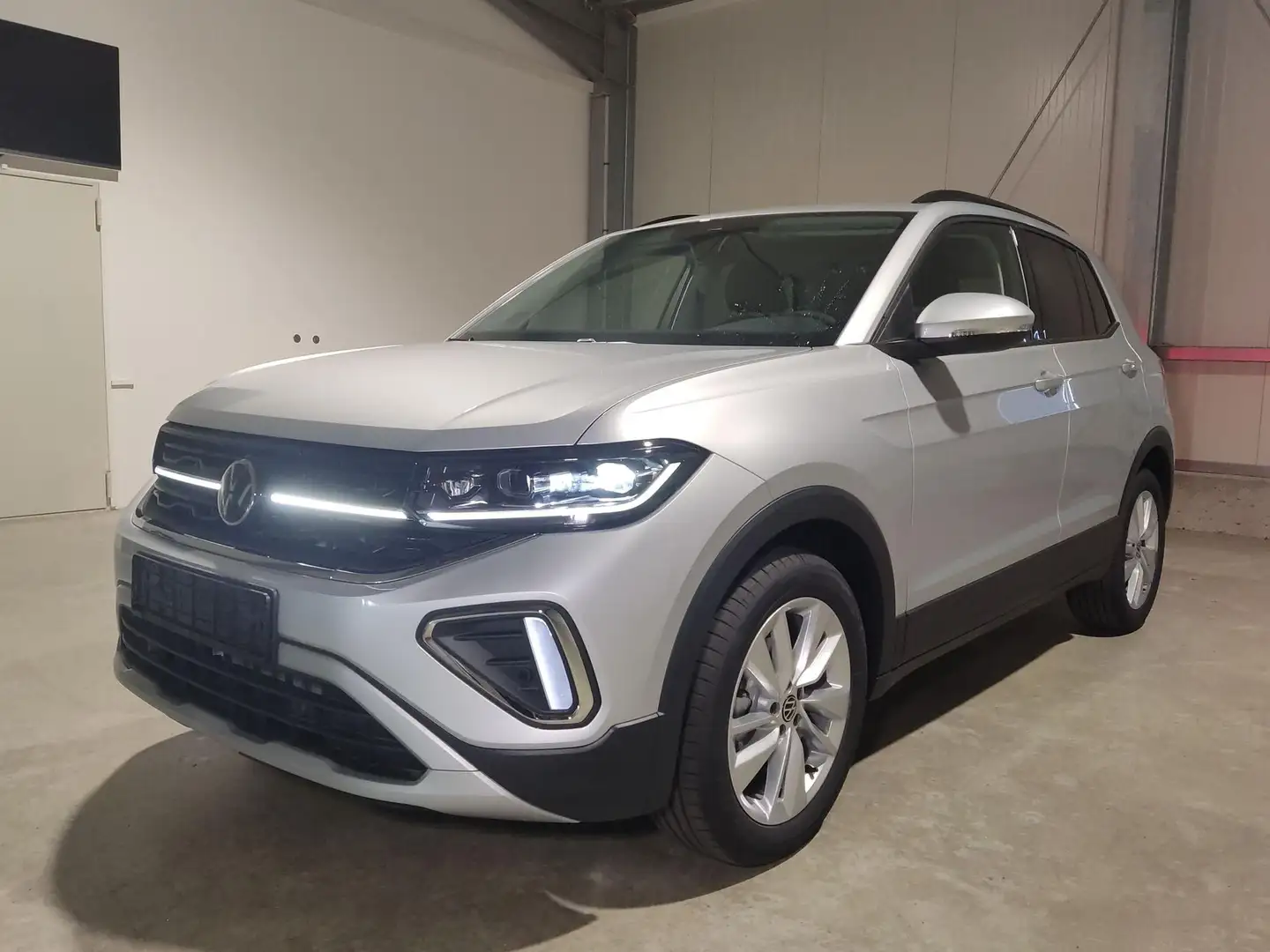 Volkswagen T-Cross Exclusive 1.0 TSI 116 PS DSG AppleCarPlay-Andro... Silber - 1