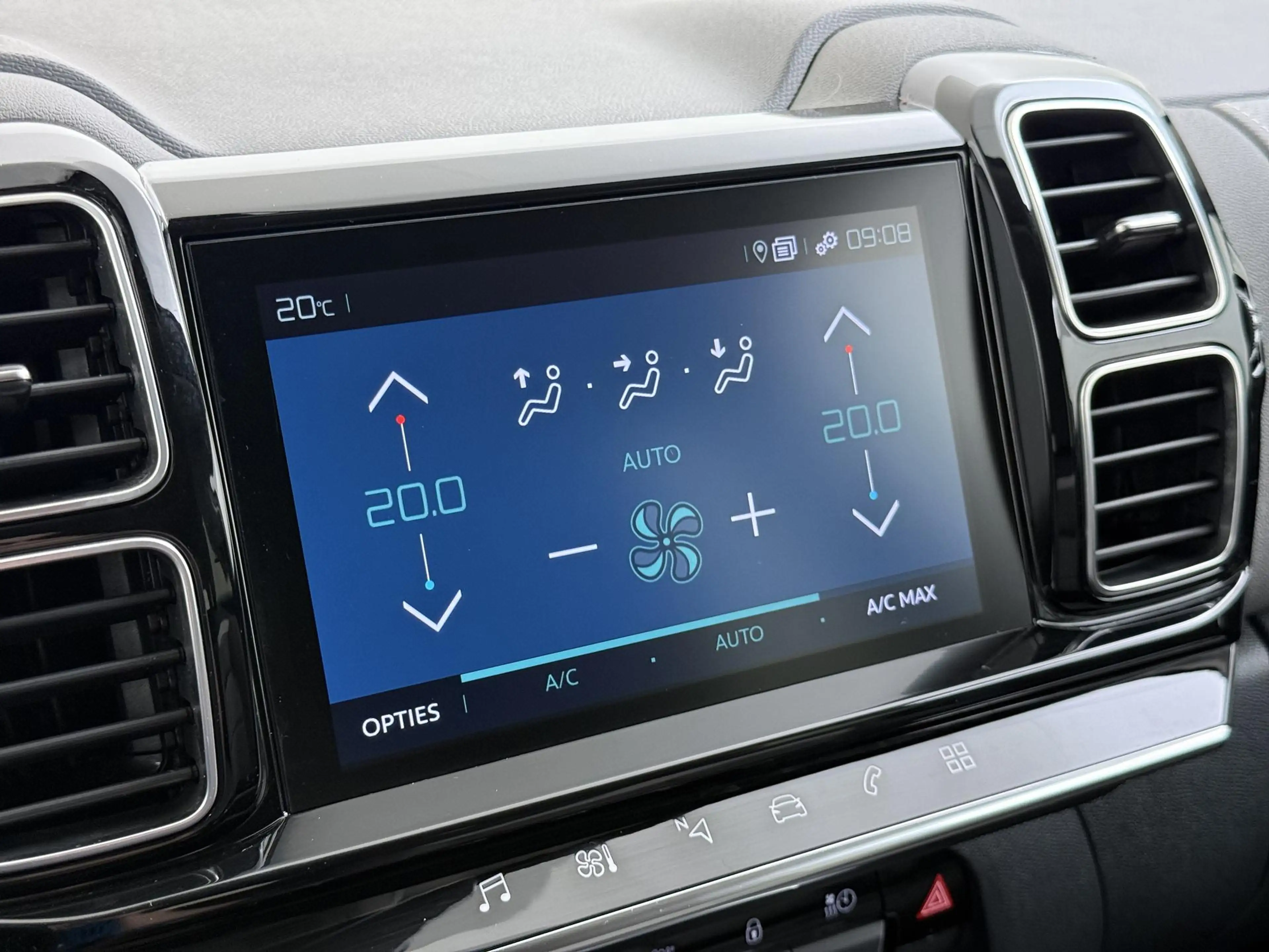 Citroen C5 Aircross 1.6 Plug-in Hybrid 225 Business Plus | Trekhaak | — photo 8