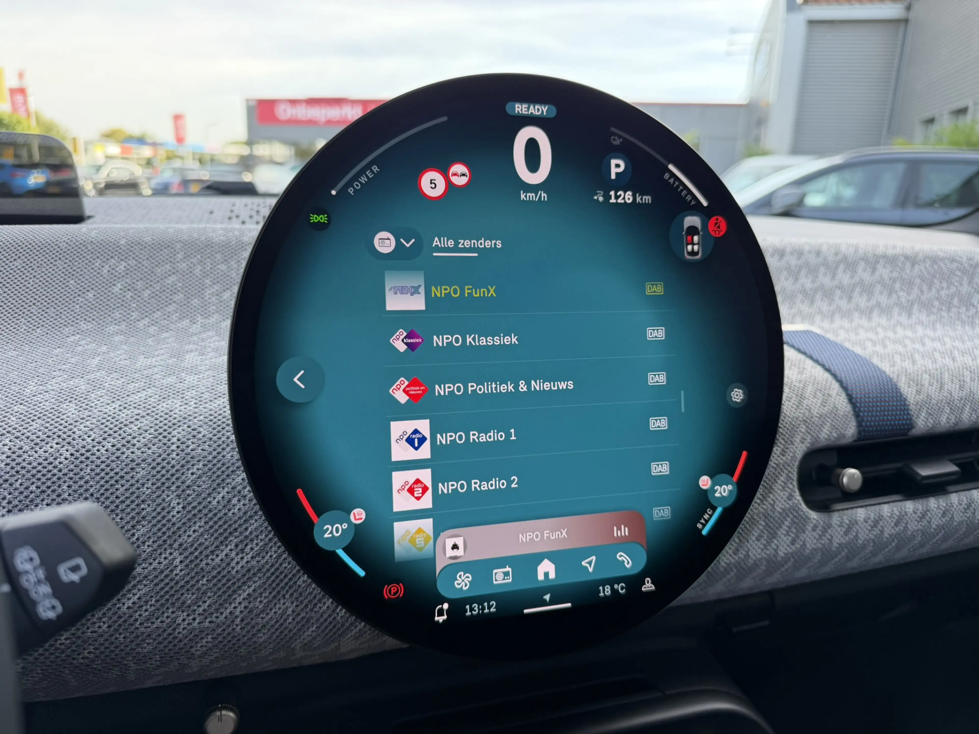MINI Cooper SE 3-Deurs Favoured XL 54.2 kWh Panoramadak Carplay H — photo 19