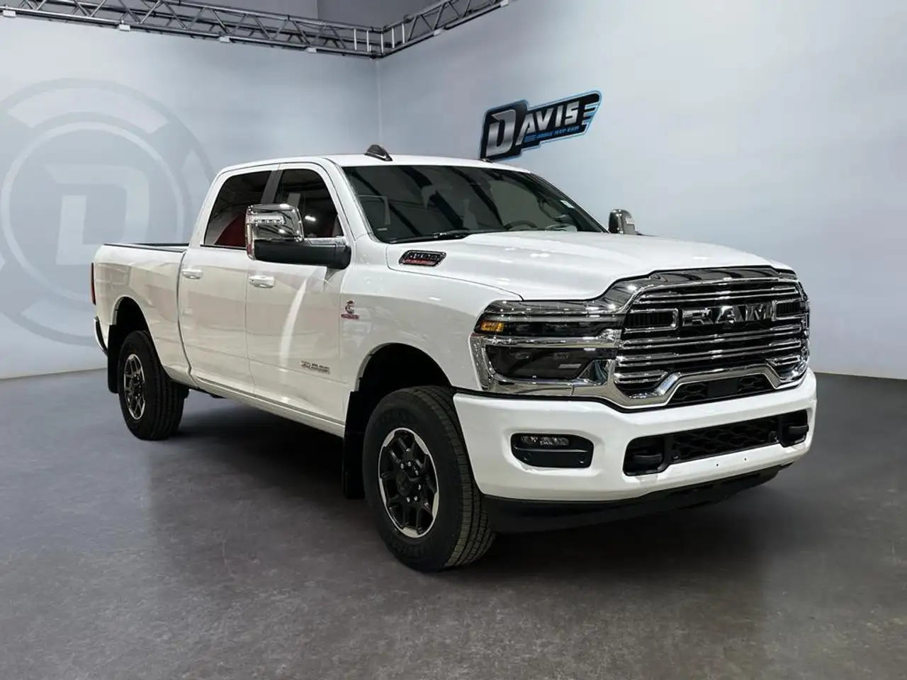 RAM 2500 снимка RAM 2500