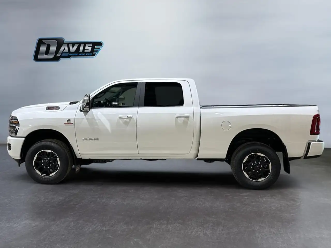 RAM 2500 снимка RAM 2500