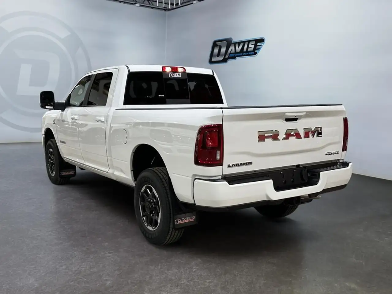 RAM 2500 снимка RAM 2500