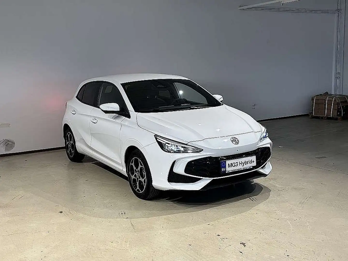 MG MG3 1,5 Hybrid+ Luxury Aut. *+1.500 € Leasingbo... Weiß - 1