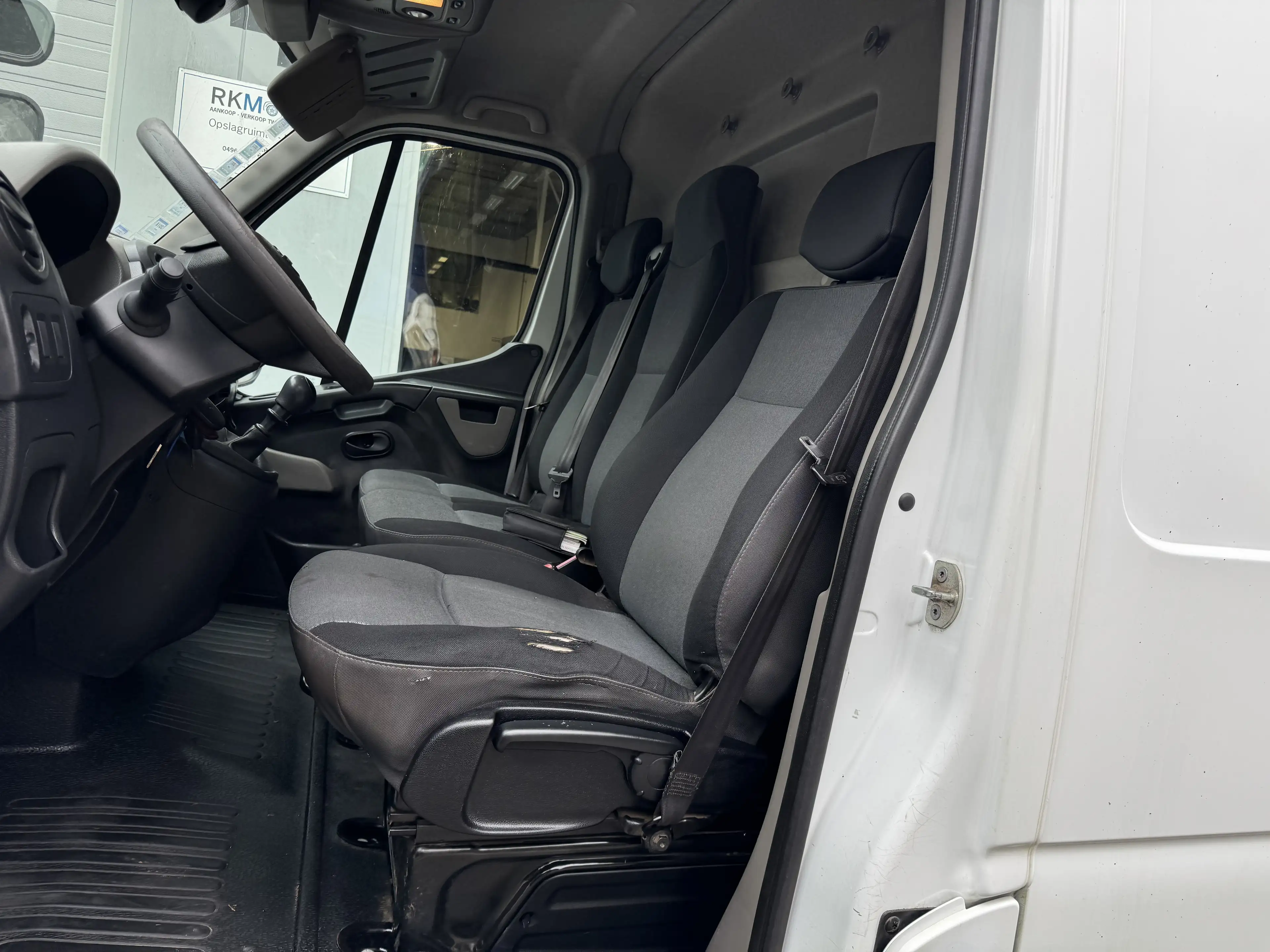 Nissan NV400 NV400 F35.13 L2H2 FWD Pro — photo 9